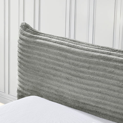 Queen Size Upholstered Bed FrameAnd velvet fabric,Grounded Platform Bed with Decorative Curved Headboard and Solid Wood Frame, No Box Spring Required(68''*87.75''*24.25'')